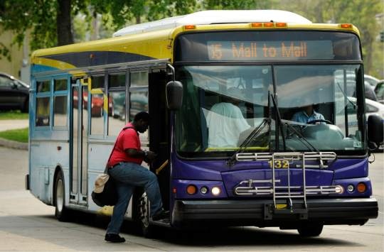 CATS buses evacuating residents on Flannery
