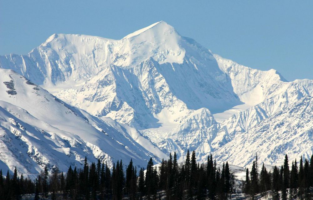 Alaskans vow pushback if Trump targets mountain's new name