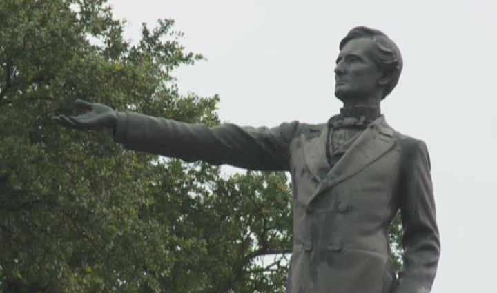 New Orleans wants notice on monuments decision, cite unrest