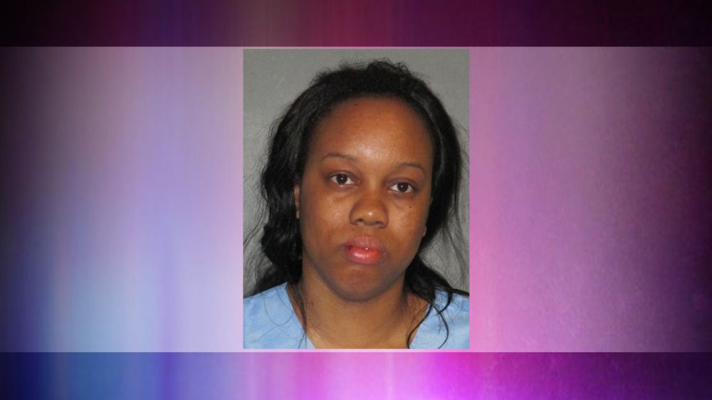 Woman arrested after DWI car crash near Barringer Foreman leaving 5 injured
