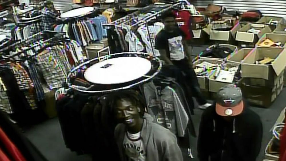 BRPD: Men shoplifted more than $1,400 worth of jeans