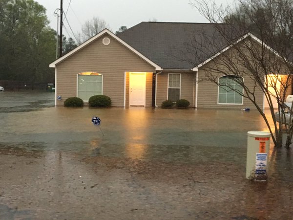 Curfew and voluntary evacuation issued for Tangipahoa Parish
