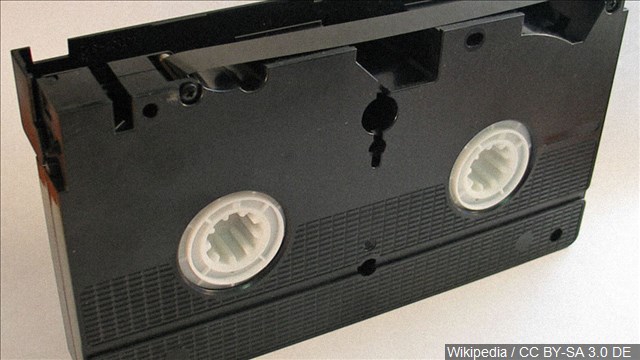 Man says he was arrested for not returning VHS rental