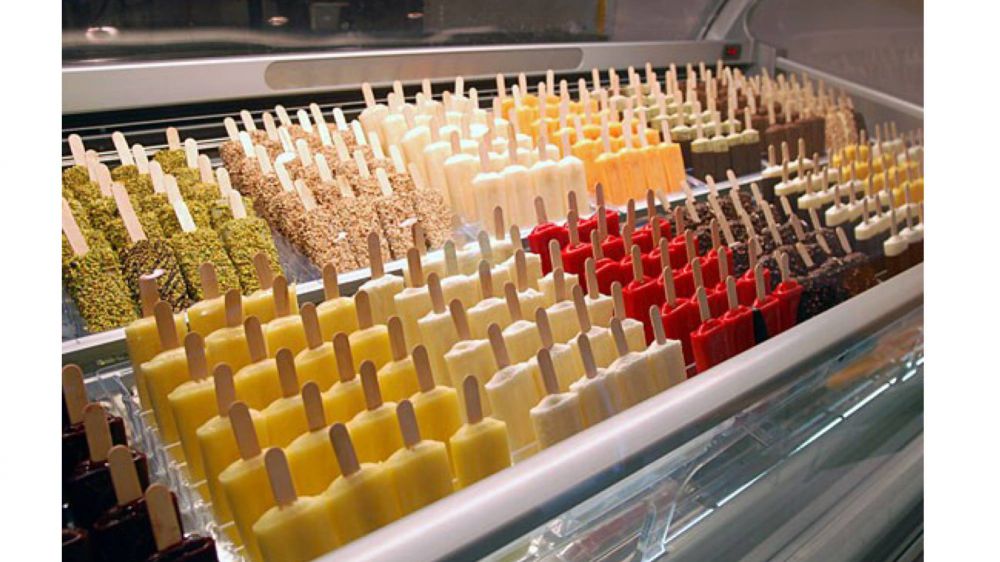 Specialty popsicle shop to open in Perkins Rowe next month