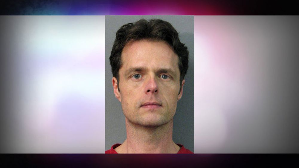 Former New Orleans teacher pleads guilty to child porn charges