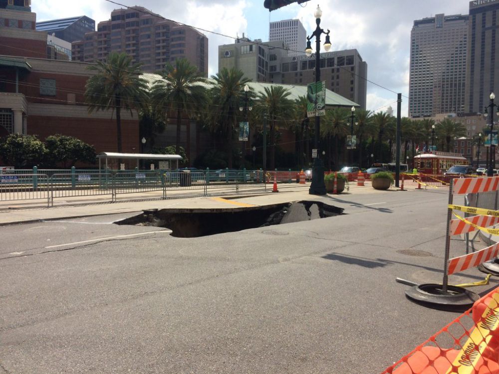 Major sinkhole on Canal Street near site of old underground tunnel