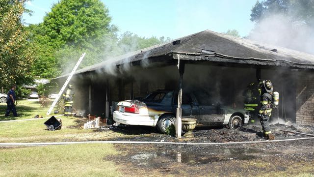 Good Samaritan alerts family that house was on fire