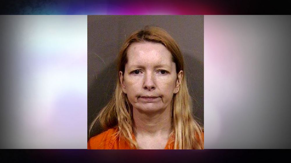 Bayou Blue woman wanted on animal cruelty, other charges