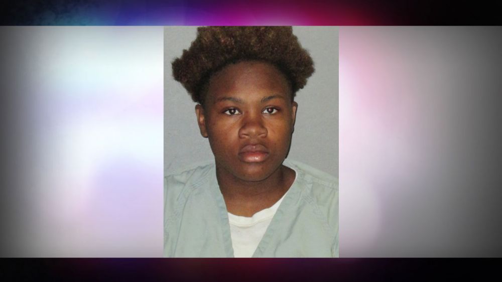 Woman accused of smoking pot in BREC park near school