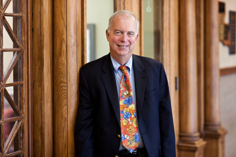 LSU Mass Comm Dean named fellow of Society of Professional Journalists