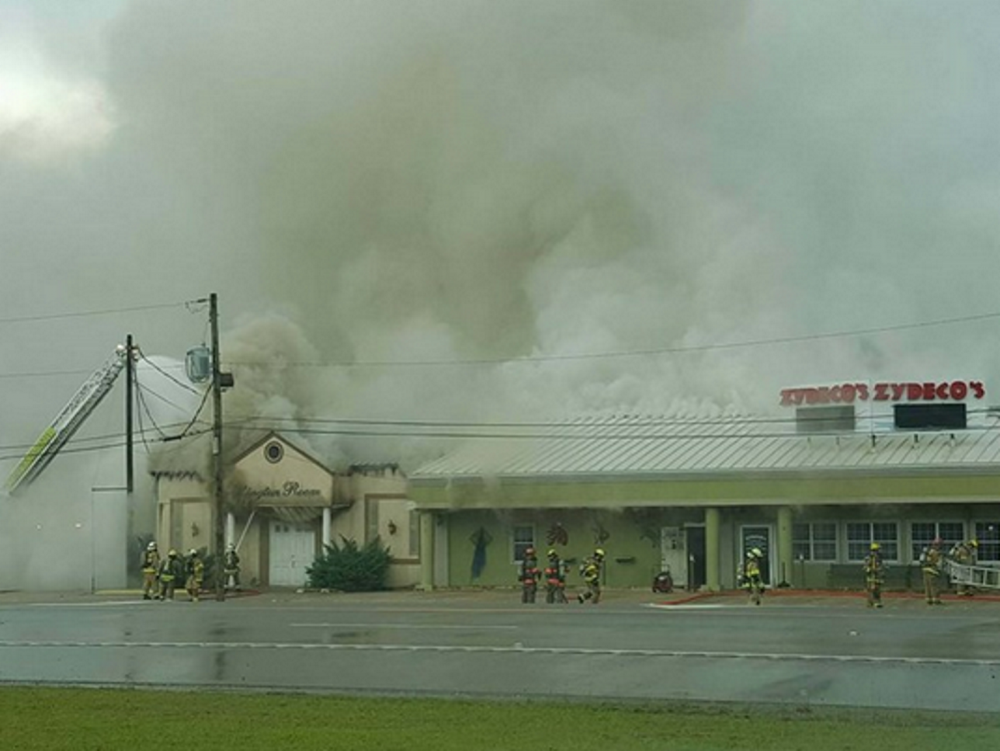 Boutte restaurant destroyed after on fire for hours