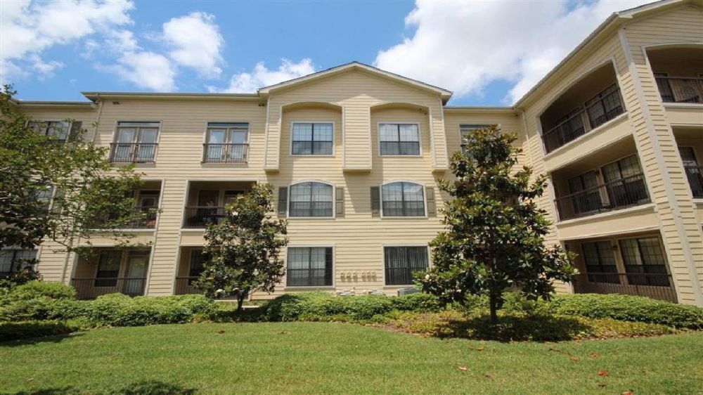 Man wounded in shootout arrested for stolen gun