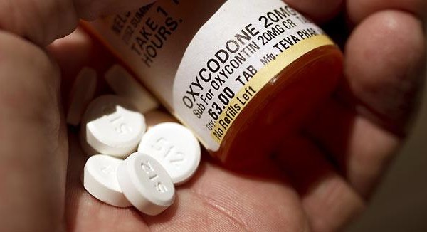 Accused drug dealer gets 10 year sentence for oxycodone distribution