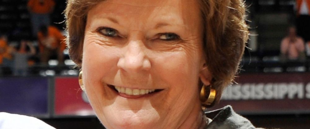 Pat Summitt, winningest coach in D1 history, has died at 64
