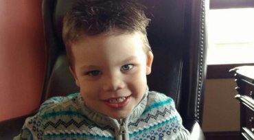 Nebraska parents bury 2-year-old son killed by alligator