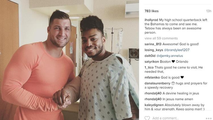 Ex-NFL player Tim Tebow visits friend shot in nightclub