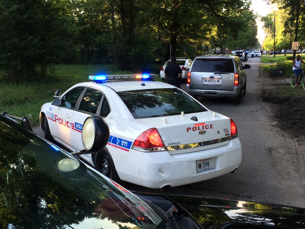 Man in custody following standoff on Wilmot Street