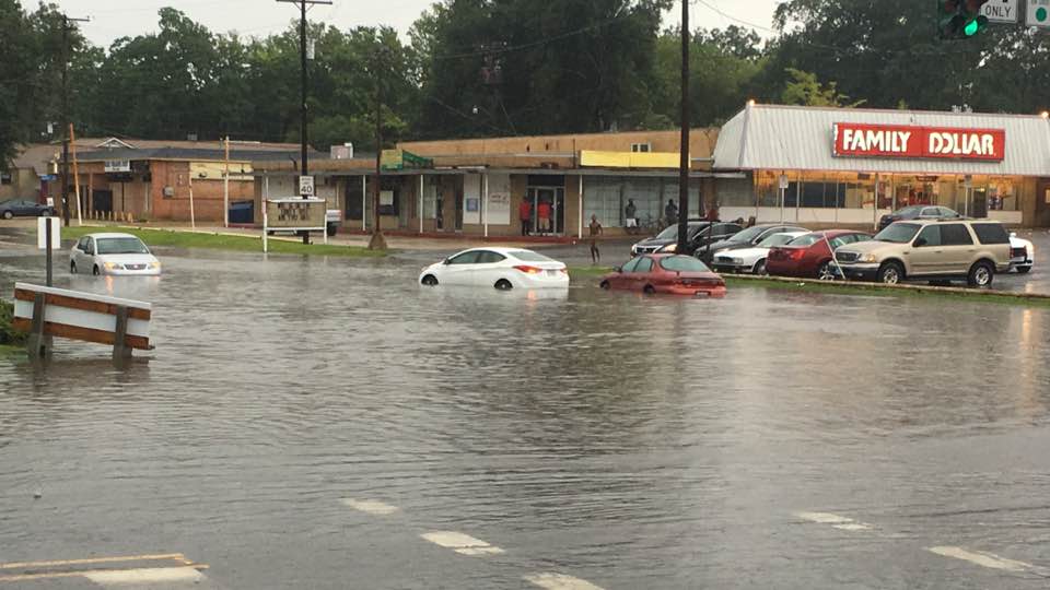 Rain causing heavy traffic and stalled cars during Tuesday commute