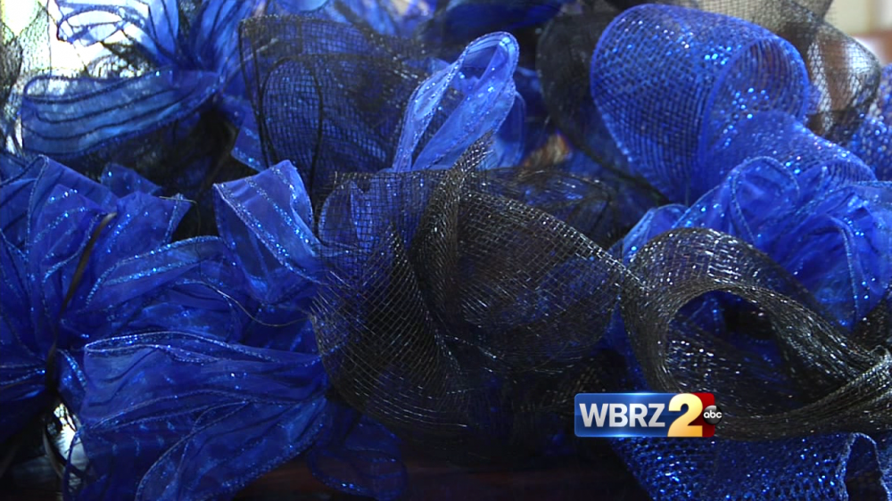 Neighbors start ribbon campaign for slain officer