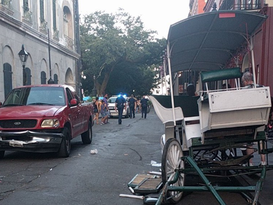 4 injured after truck overturns carriage in French Quarter