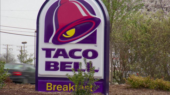 Taco Bell employee fired after denying service to deputies