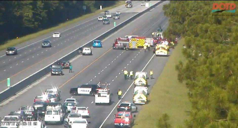 All lanes opened after major wreck causes lane closure of I-12