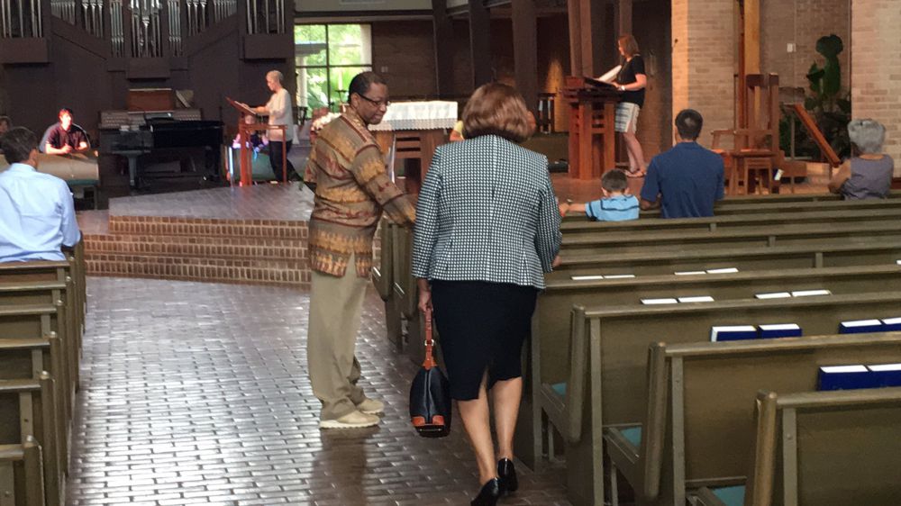 Mayor Holden makes first public appearance at prayer service since Alton Sterling shooting