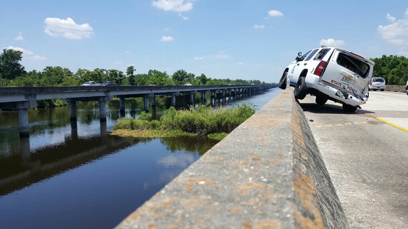 Driver of vehicle that hit State Police trooper will be charged