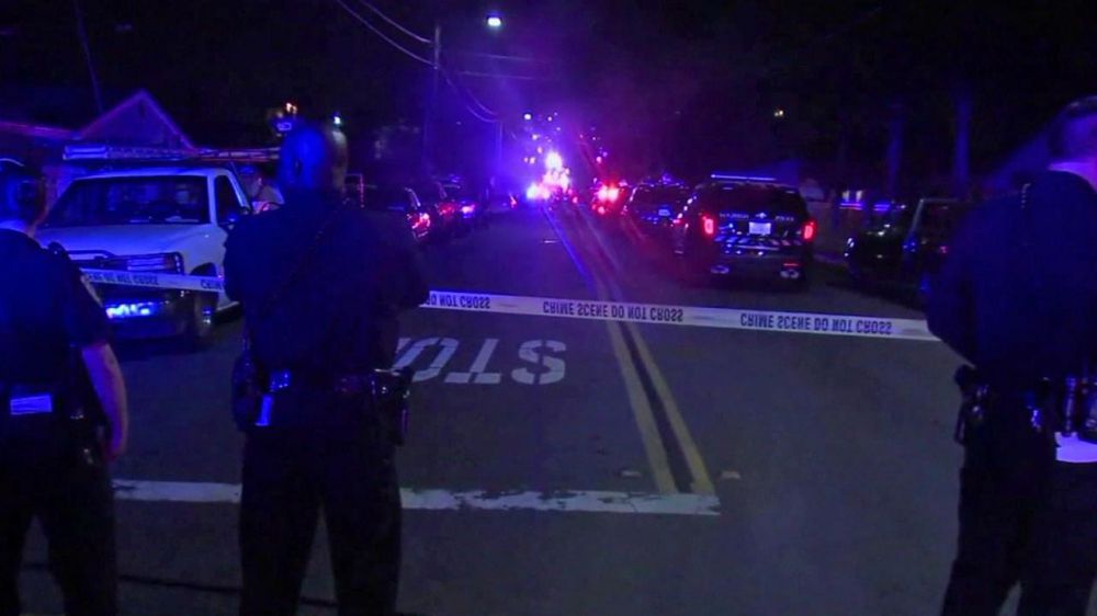 Police: San Diego officers shot in traffic stop