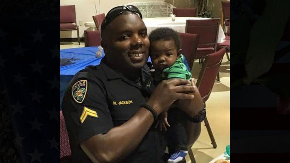 Neighbors express sadness after BRPD Officer Montrell Jackson slain