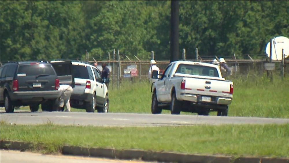 Gas leak contained on Scenic Highway and Blount Road