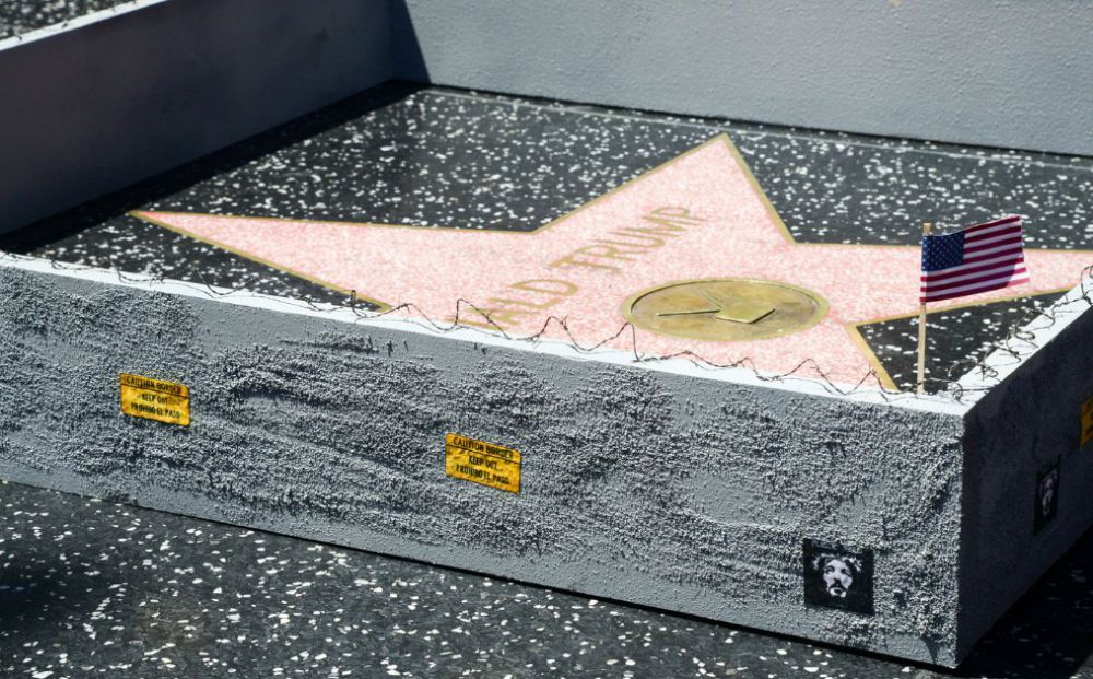 Miniature wall appears around Trump's Hollywood star