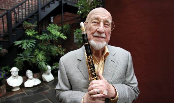 New Orleans-flavored funeral for jazz musician Pete Fountain