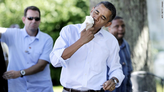 Obama unlikely to halt vacation to visit flooded Louisiana