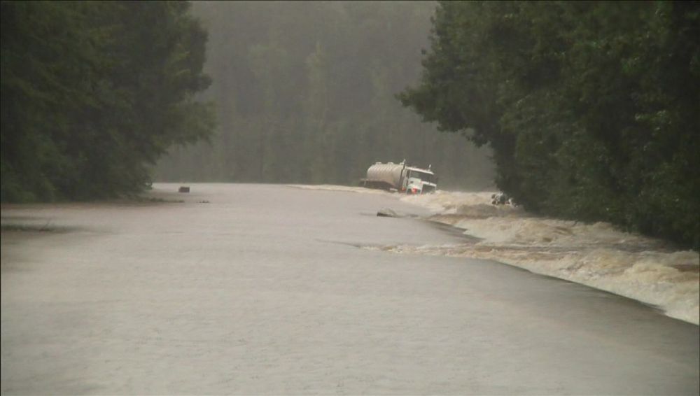 Body pulled from flooded pickup truck in St. Helena Parish