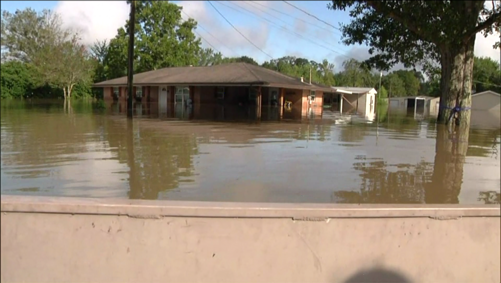Residents warned of asbestos when removing old sheetrock