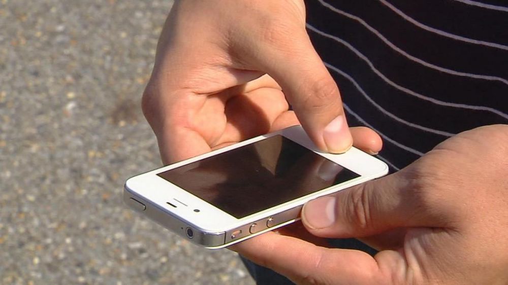 FBI warns residents of telephone scam trying to get personal info.
