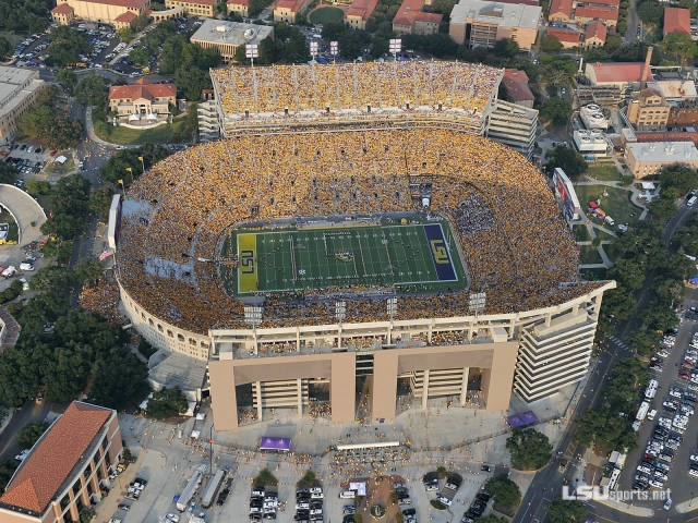 LSU fans to remember 'Geaux Clear' bag policy, prohibited items before home-opener