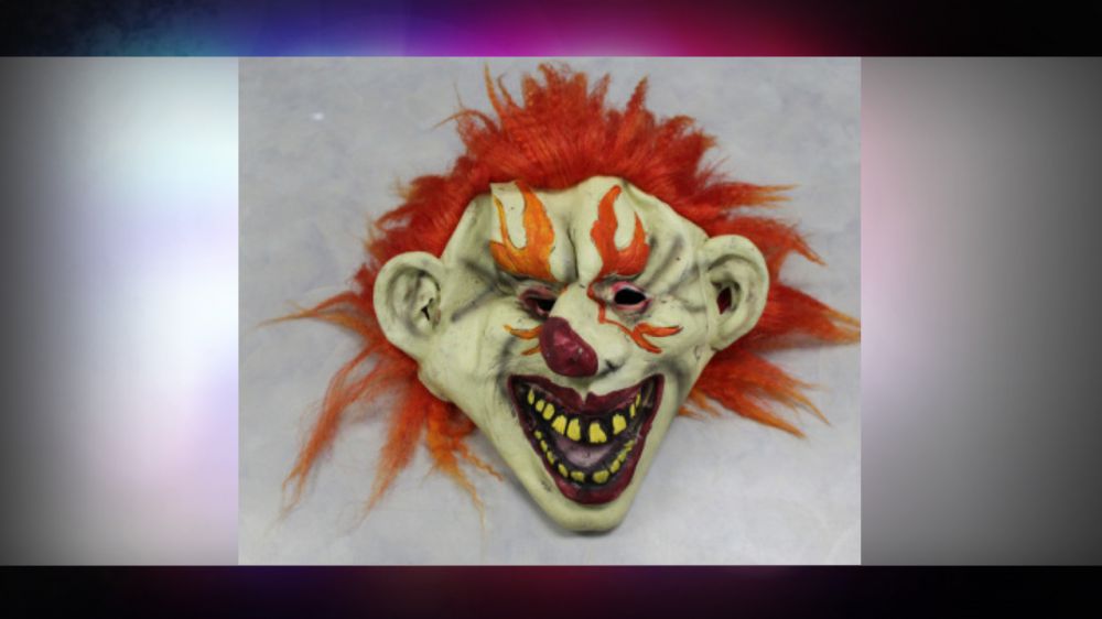 Two teens arrested for wearing clown mask at school in Lafourche