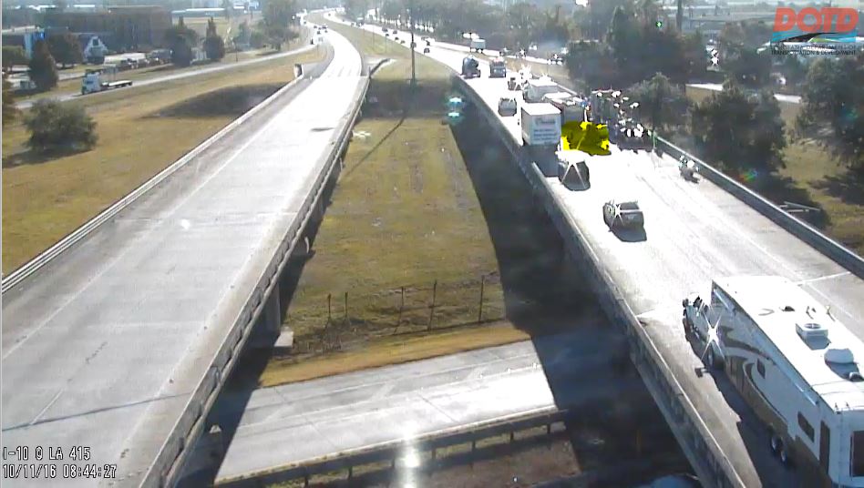 All lanes back open on I-10 EB