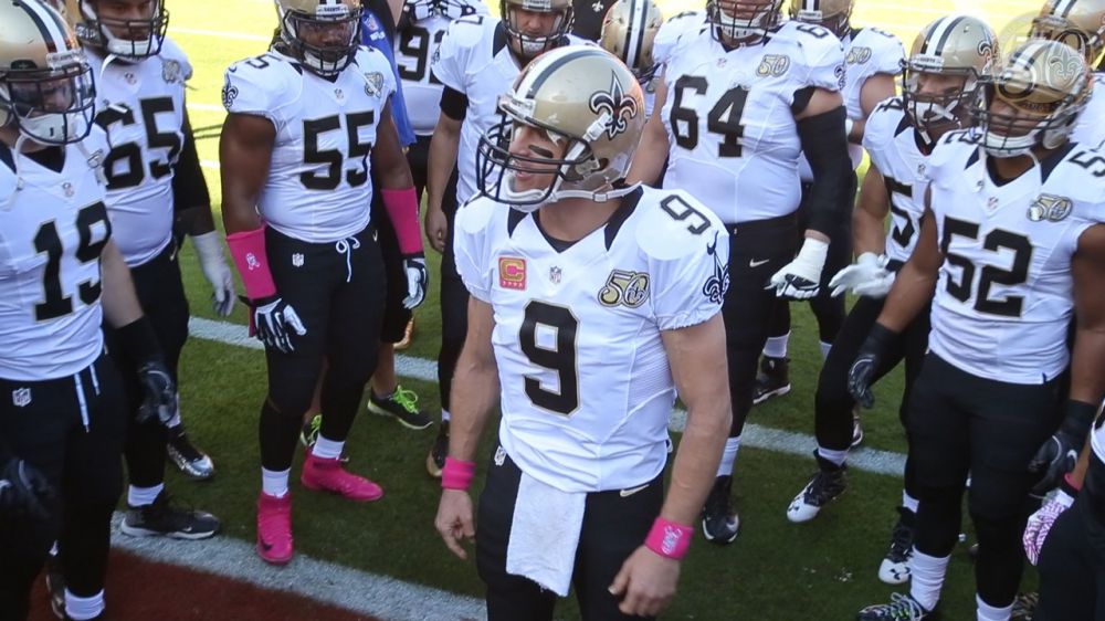 Alex Smith leads Chiefs past mistake-prone Saints, 27-21