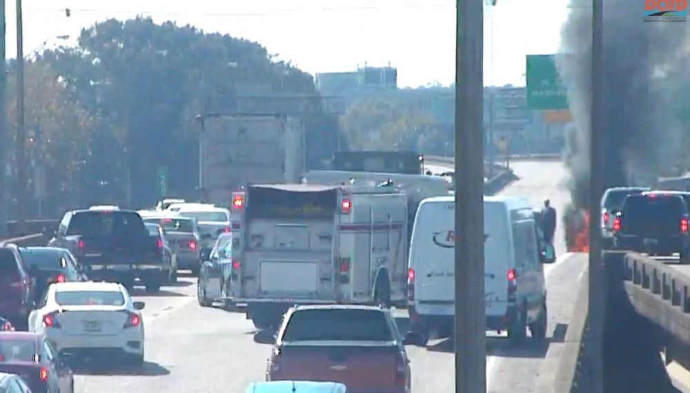 Vehicle on fire closes right lane of I-110 SB at Chippewa