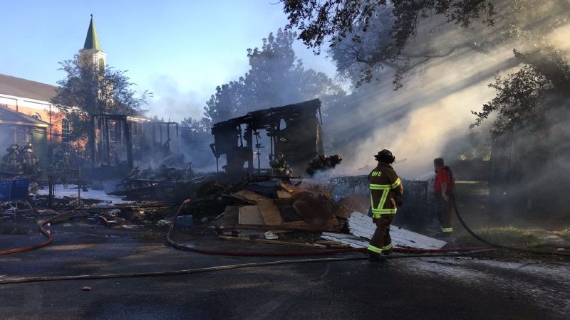 No injuries after Kaufman Street home burns to the ground