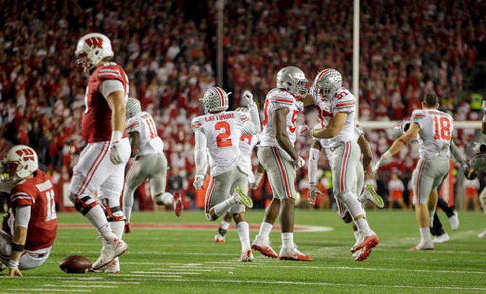 AP Top 25: Michigan up to No. 3 as Ohio State holds at No. 2