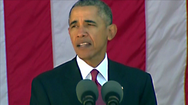 Obama pays tribute to vets in ceremony at Arlington cemetery