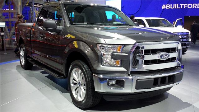 Trump takes credit for keeping Kentucky Ford plant from moving to Mexico