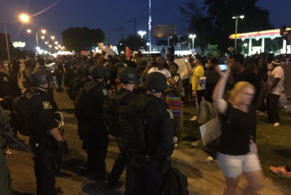 Judge asked to approve settlement over protest arrests