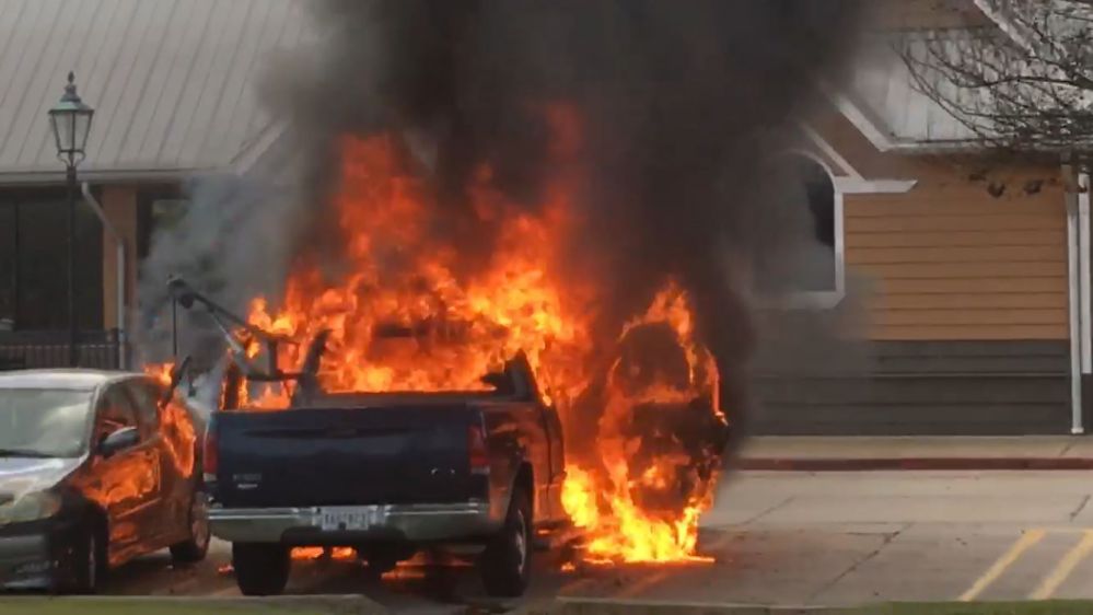 VIDEO: Man in wheelchair rescued from burning car