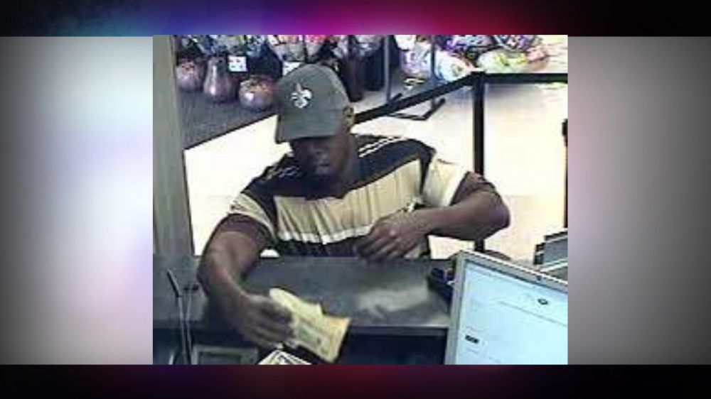 Suspect wanted for robbery of Chase Bank on Perkins Road