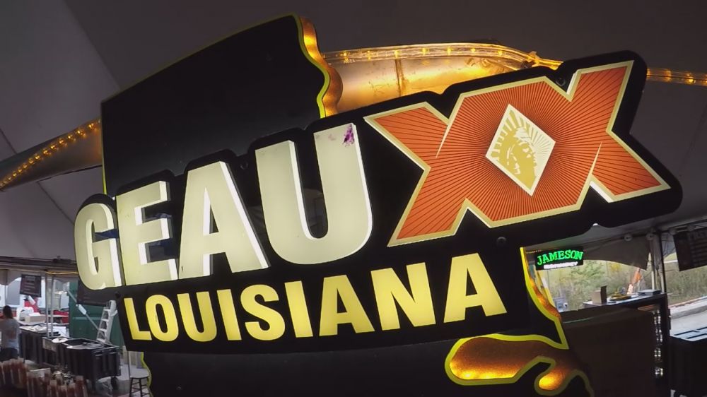 Bar owners prepare for huge LSU football weekend